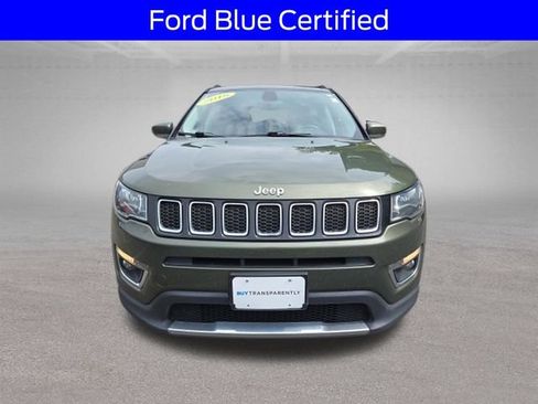 Used 2018 Jeep Compass Limited w/ Navigation Group AWD/4WD image 2