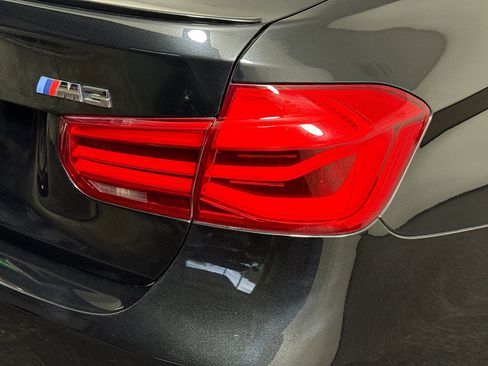 Used 2018 BMW M3 Base image 34