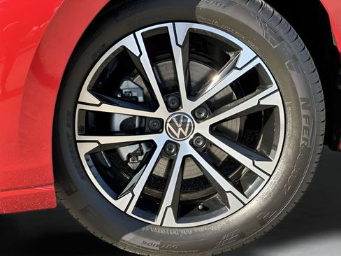 Used 2026 Volkswagen Jetta Sport FWD image 58