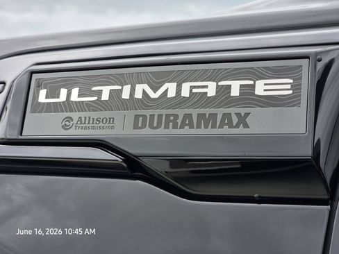 Used 2024 GMC Sierra 2500 Denali Ultimate w/ Max Trailering Package AWD/4WD image 11