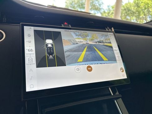 Used 2026 Land Rover Range Rover Evoque S AWD/4WD image 11