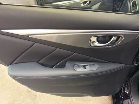Used 2015 INFINITI Q50 Premium w/ Navigation Package AWD/4WD image 27