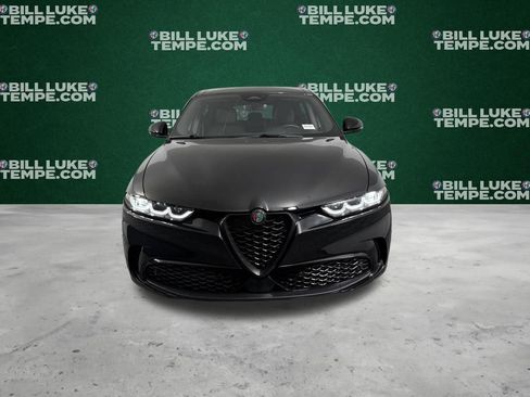Used 2025 Alfa Romeo Tonale AWD/4WD image 5