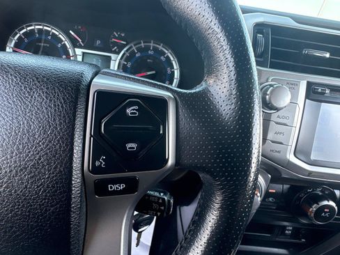 Used 2018 Toyota 4Runner SR5 Premium AWD/4WD image 23