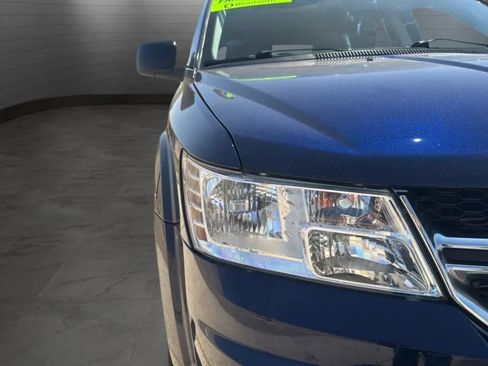 Used 2020 Dodge Journey SE w/ SE Popular Equipment Group FWD image 33