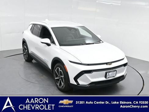 New 2026 Chevrolet Equinox EV LT image 44