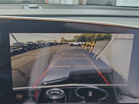 New 2025 Cadillac Lyriq Luxury image 22