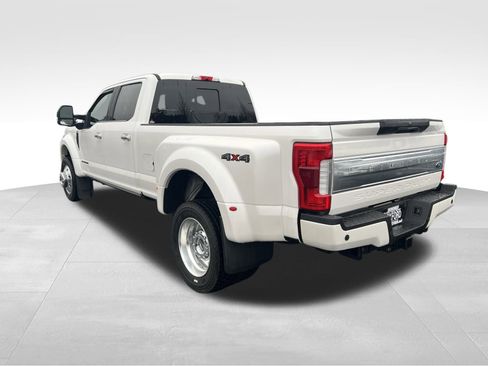 Used 2019 Ford F450 Limited image 8