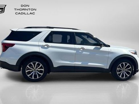 Used 2023 Ford Explorer ST-Line w/ Class IV Trailer Tow Package RWD image 6