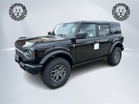 New 2025 Ford Bronco Badlands image 1