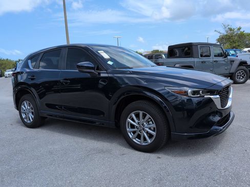 Used 2025 MAZDA CX-5 AWD 2.5 S w/ Select Package image 2