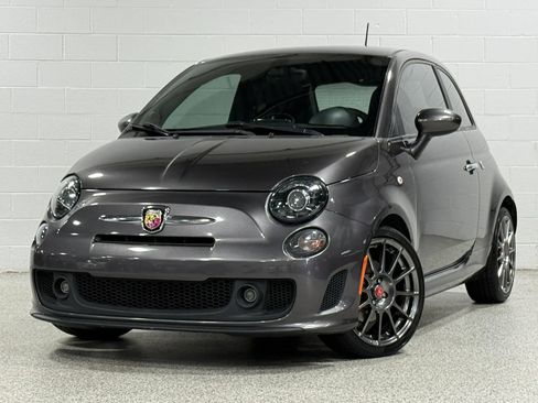 Used 2018 FIAT 500 Abarth FWD image 2