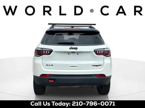 Used 2020 Jeep Compass Trailhawk AWD/4WD image 6