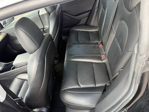 Used 2019 Tesla Model 3 Standard Range Plus RWD image 21