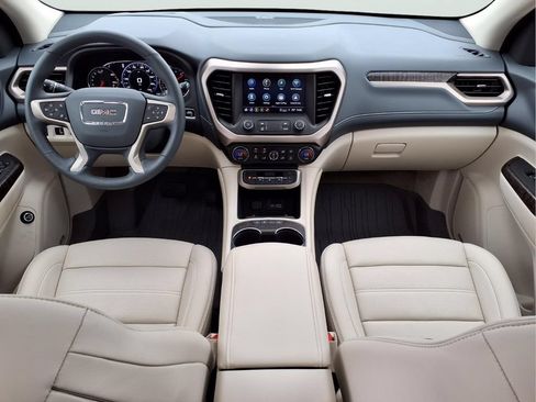 Used 2023 GMC Acadia Denali w/ Denali Ultimate Package AWD/4WD image 12