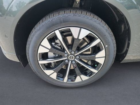 New 2026 Volvo XC60 T8 Plus w/ Protection Package Premier AWD/4WD image 8