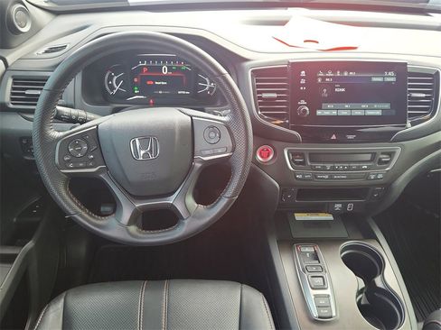 Used 2023 Honda Passport TrailSport image 11