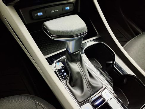 Used 2023 Hyundai Tucson SE image 21