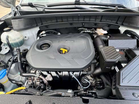 Used 2018 Hyundai Tucson SE FWD image 32