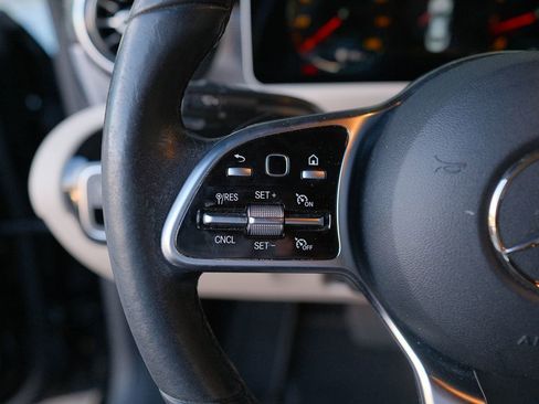 Used 2020 Mercedes-Benz CLA 250 image 16