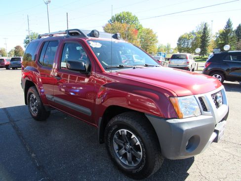 Used 2015 Nissan Xterra PRO-4X image 30