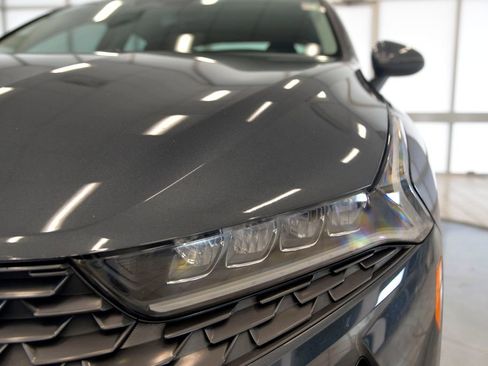 Used 2023 Kia K5 LXS image 11