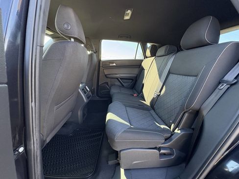 Used 2021 Volkswagen Atlas Cross Sport S image 26