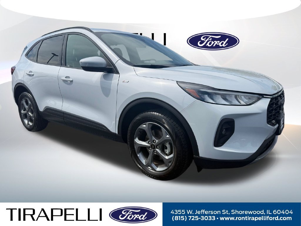 Certified 2025 Ford Escape ST-Line Select AWD/4WD image 5