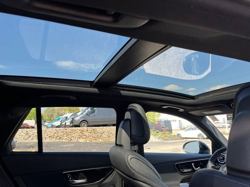 Certified 2026 Mercedes-Benz GLC 300 4MATIC image 19