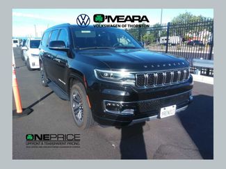 Used 2024 Jeep Wagoneer L Series II w/ Flexible Seating Group AWD/4WD video 1