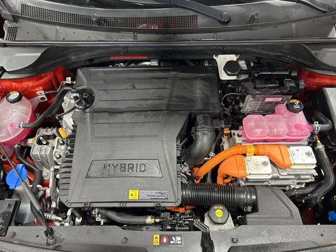 Used 2021 Kia Niro Touring w/ Paint Protection Package image 28