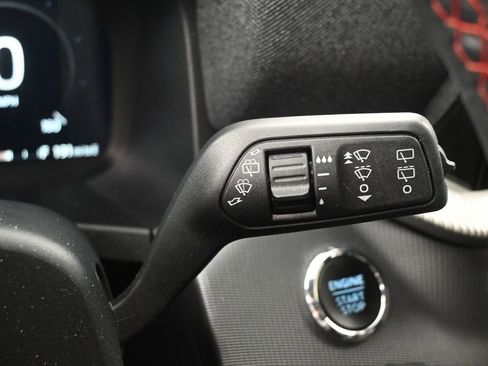 Used 2025 Ford Explorer ST-Line w/ ST-Line Street Pack image 18