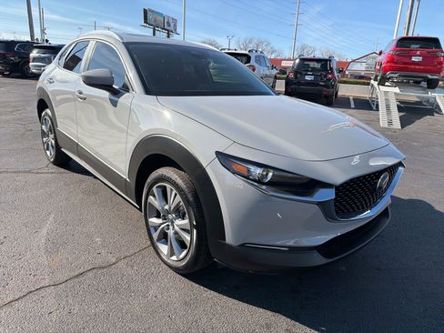 Used 2025 MAZDA CX-30 AWD 2.5 S w/ Preferred Package image 3