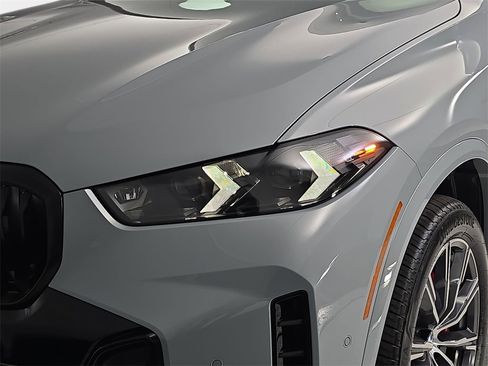 New 2026 BMW X5 xDrive40i w/ Executive Package image 31