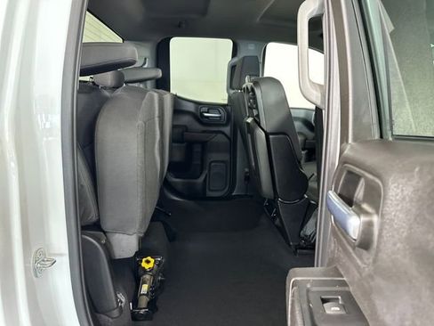 Used 2022 Chevrolet Silverado 1500 W/T w/ WT Value Package image 27