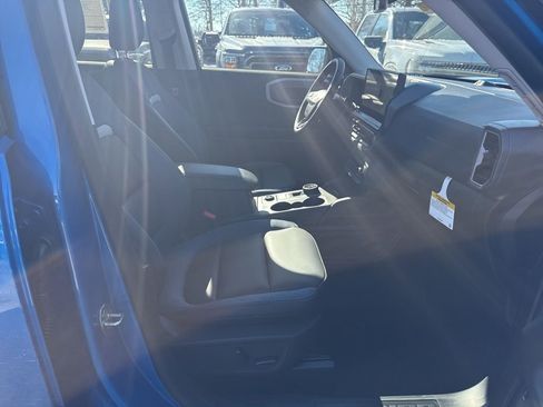 New 2026 Ford Bronco Sport Outer Banks w/ Outer Banks Tech Package+ AWD/4WD image 14