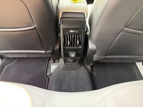 Used 2022 Jeep Compass Limited AWD/4WD image 33