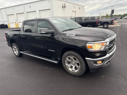 Used 2021 RAM 1500 Big Horn AWD/4WD image 2