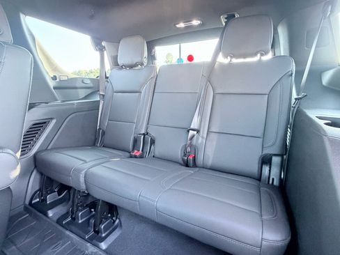 Used 2026 Chevrolet Tahoe Z71 w/ Z71 Off-Road Package AWD/4WD image 31