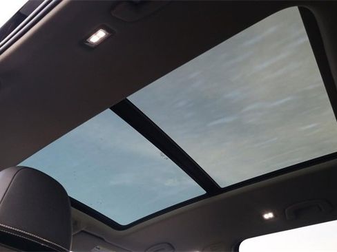 New 2026 Volkswagen Atlas SE image 12