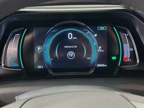 Used 2020 Hyundai Ioniq SE image 18