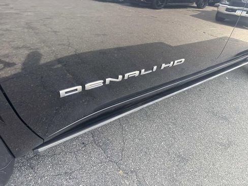 Used 2024 GMC Sierra 2500 Denali w/ Technology Package image 13