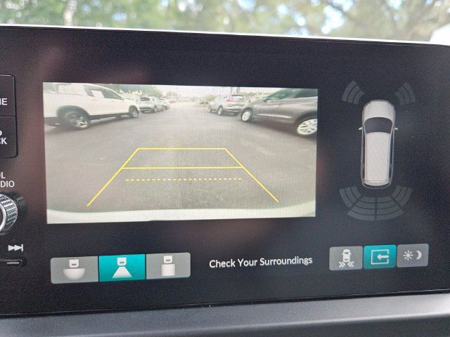 Certified 2025 Honda Pilot EX-L image 18
