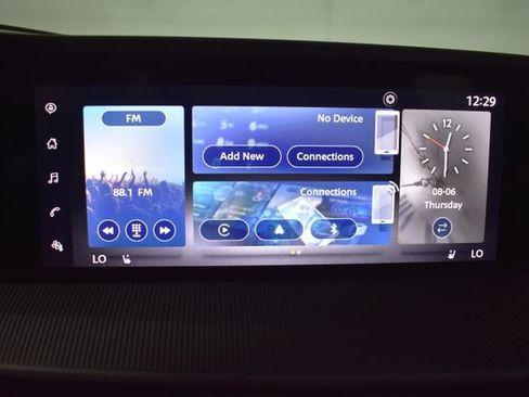 Certified 2025 Nissan Murano SV AWD/4WD image 20