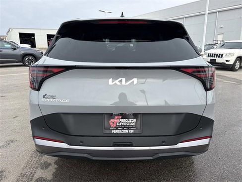 New 2026 Kia Sportage EX w/ EX Panorama Roof Package image 4