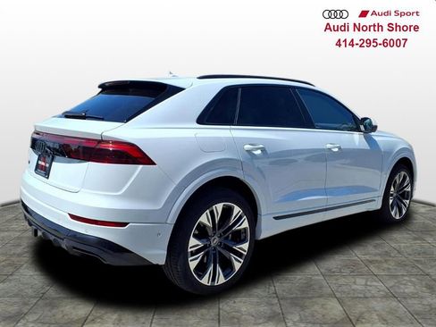 Used 2025 Audi Q8 Premium Plus w/ Premium Plus Package AWD/4WD image 2