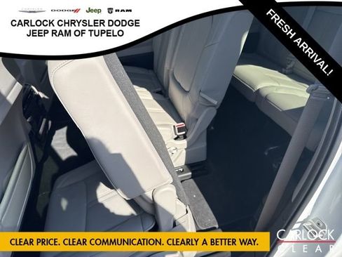 Used 2024 Jeep Wagoneer 4WD w/ Premium Group I image 35