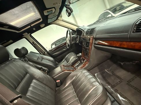 Used 2001 Land Rover Range Rover HSE image 21
