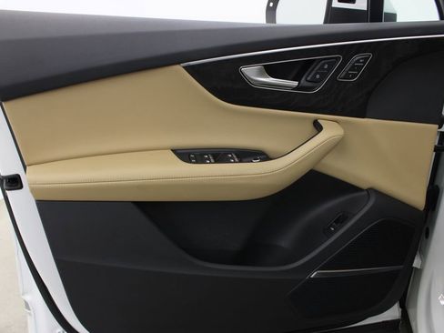 Used 2023 Audi Q7 2.0T Premium Plus w/ Premium Plus Package image 18