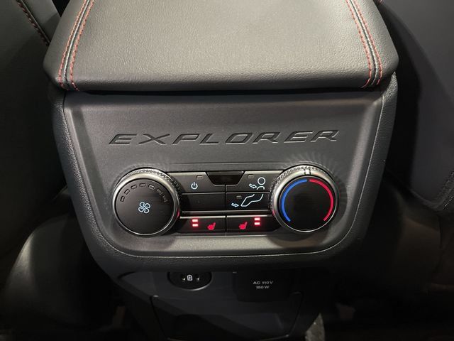 Used 2026 Ford Explorer ST-Line w/ ST-Line Street Pack AWD/4WD image 37